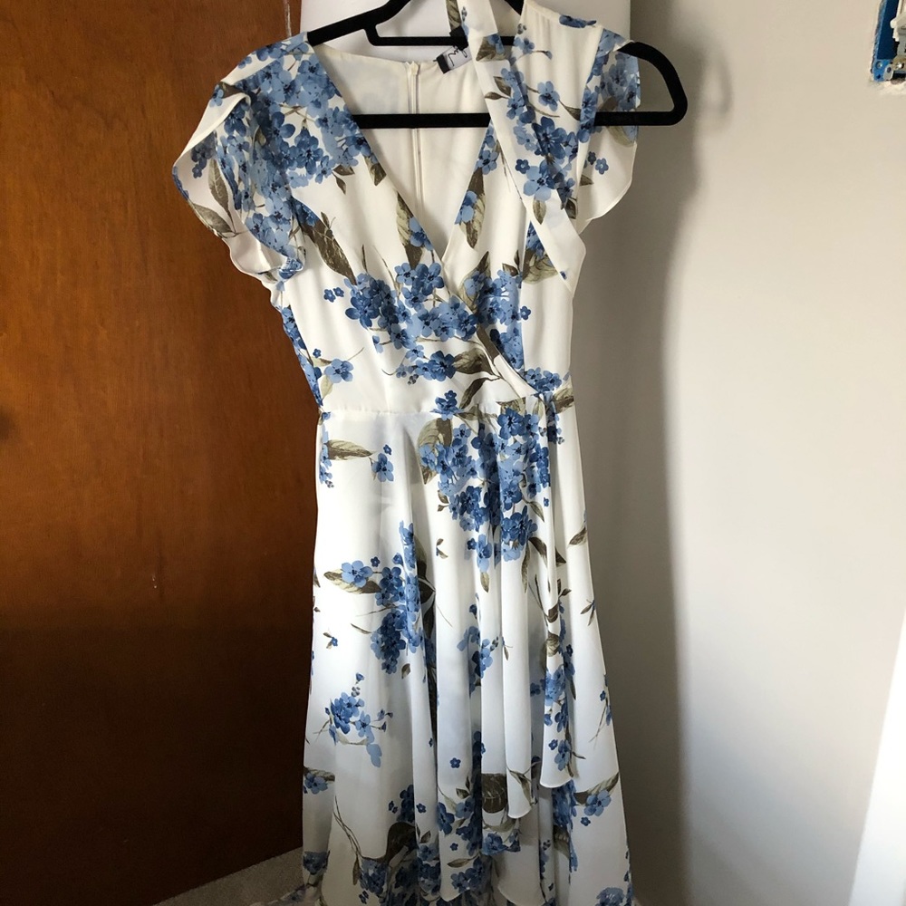 Lulu’s white and blue floral high low dress